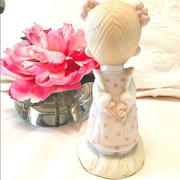 Vintage 1978 Precious Moments Make a Joyful Noise - Picture 4 of 7